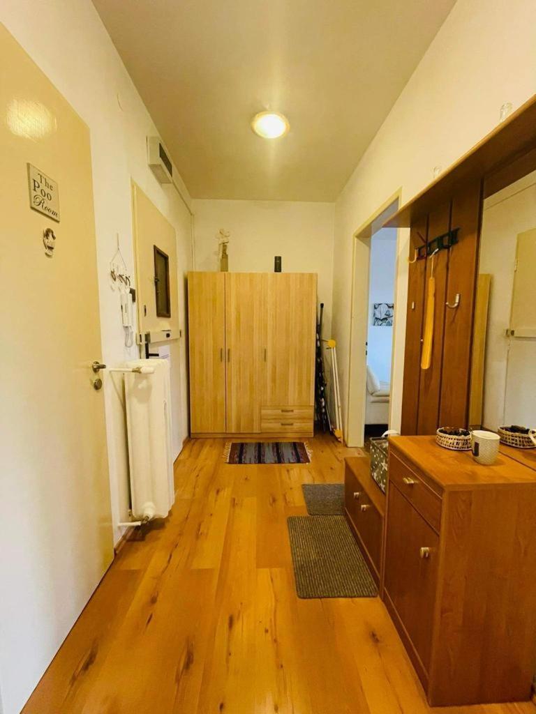 Lovely 2Bdr In Center, Wifi & Self-Check In Bratislava Bagian luar foto